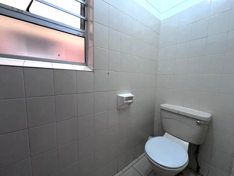 Commercial Property for Sale in Bonza Bay Eastern Cape
